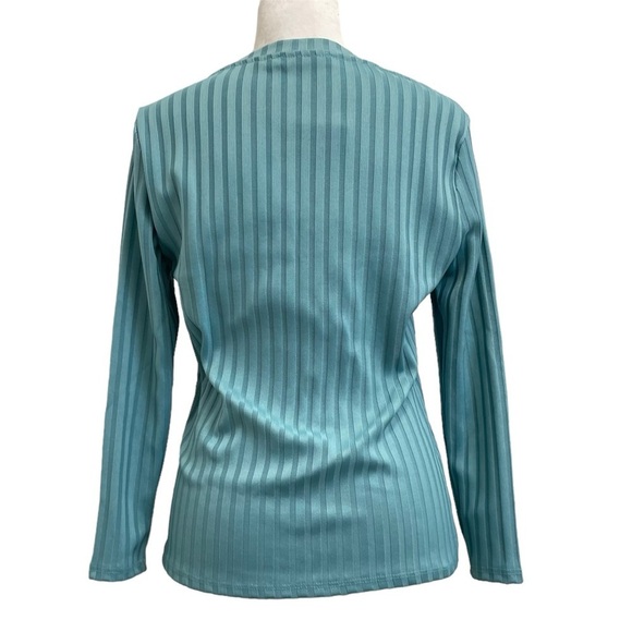 3/$25 Mango Sea Foam Ribbed Knit Scoop Neck Stretch Top - Picture 3 of 8
